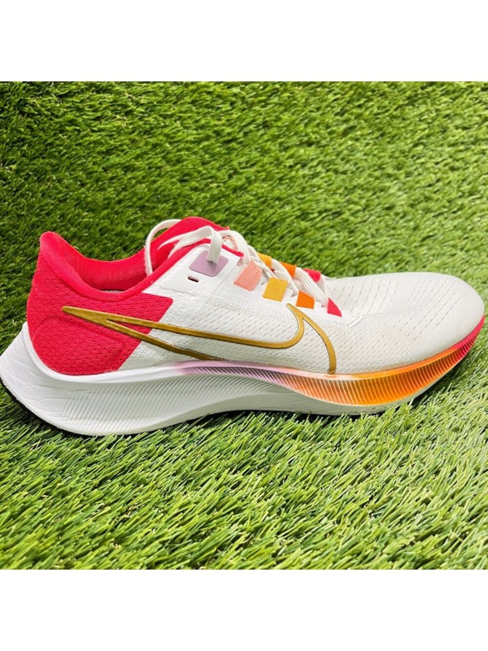 Nike Air Zoom Pegasus 38 Womens Size 9 White Athletic Running Shoes Sneakers